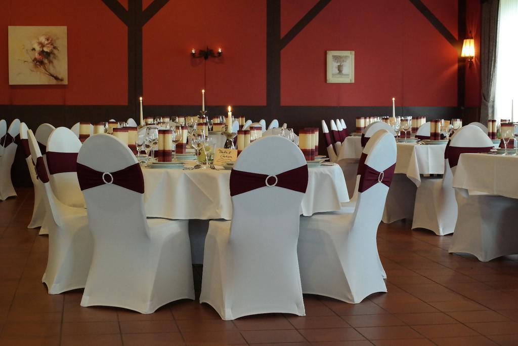 Hotel Zum Jaegerhaus ヴレーデン エクステリア 写真